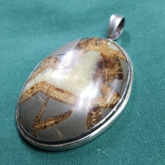 Large Agate and sterling pendant - Picture 2 of 6